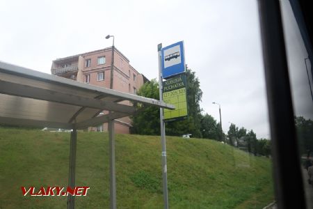 05.07.2019 – Olsztyn: autobusová zastávka Kubusia Puchatka na sídlišti Jaroty © Dominik Havel