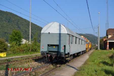 Milochov zast., pracovný vlak, 16.9.2020 © Marek Ondrejka