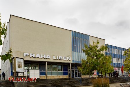 29.09.2020 - Praha-Libeň: výpravní budova, místo konání akce © Jiří Řechka