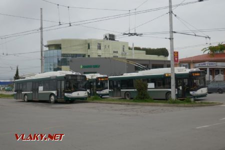 Stara Zagora: trolejbusy Solaris ve smyčce Železnik, 19. 4. 2021 © Libor Peltan