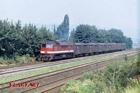 Göschwitz, DR 120.022 s poštovním vlakem, 10.8.1986: © Pavel Stejskal