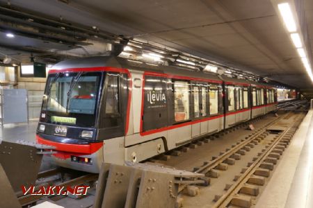 Lille: tramvaj na podzemní konečné Gare Lille Flandres, 24. 8. 2021 © Libor Peltan