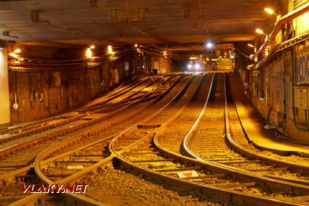 Brusel: rozsáhlé podzemní tramvajové kolejiště mezi Lemonnier a Midi, 26. 8. 2021 © Libor Peltan