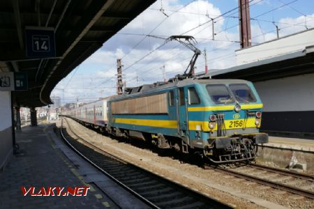 Bruxelles-Midi: Belgičanka řady 21 se soupravou M4, 27. 8. 2021 © Libor Peltan