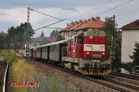 Náhradní lokomotiva 742.196 v čele Králického sněžníku dne 2.7.2016 u Č.Třebové, © P.Stejskal