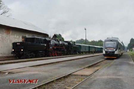 Lokomotivy 555.0153 + 431.032 v Dolní Lipce dne 3.7.2021, © P.Stejskal