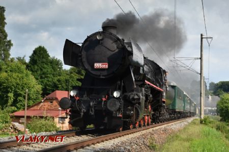 Lokomotiva 555.0153 v otočené pozici směřuje do Ústí nad Orlicí dne 17.7.2021, © P.Stejskal