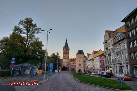 Eisenach: Náměstí Karlsplatz se zastávkou MHD © Tomáš Kraus, 9.10.2021