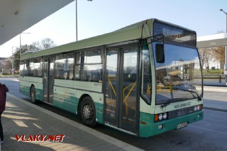 Kaposvár: NABI 700SE na autobusovém nádraží, 25. 3. 2022 © Libor Peltan