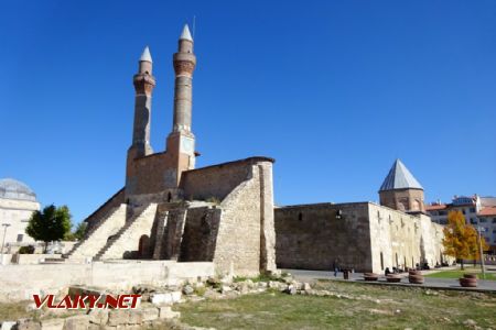 Sivas, Çifte Minareli Medrese, 25.10.2022 © Jiří Mazal
