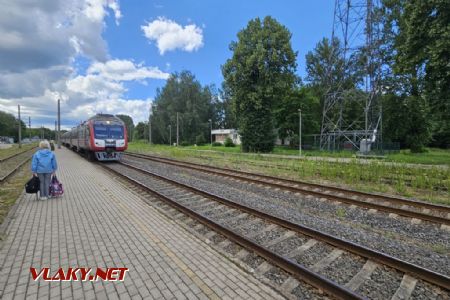 Jugla, příjezd motorové jednotky řady DR1AC, 5.7.2024, Tomáš Kraus