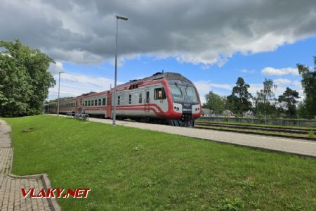 Sigulda, motorová jednotka řady DR1AC, 5.7.2024, Tomáš Kraus