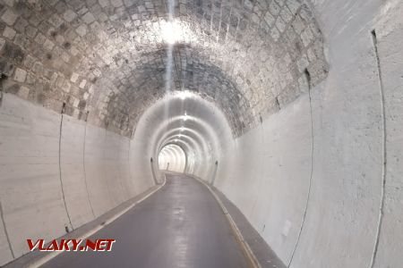 Osvetlený tunel Ožďany, © Jaro Vybo, 25.7.2024