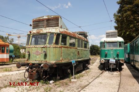 Szentendre/Városi Tömegközlekedési Múzeum: diesel-elektrické DLII a DLV reko z elektrických LII a LV (1912 a 1917), 26. 7. 2024 © Libor Peltan