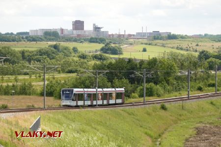 Aarhus/Lisbjerg Bygade: Stadler Variobahn v území nikoho, 23. 6. 2024 © Libor Peltan