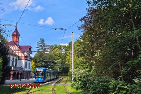 Kassel, Wilhelmshöhe (Park), Flexity s vlečným vozem, © Tomáš Kraus, 6.10.2024