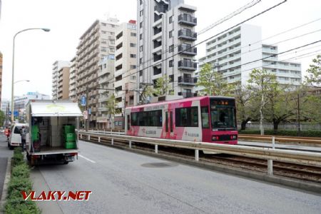 Tokio, u zast. Omokagebashi, tramvaj typu Toei 8900, 29.10.2024 © Jiří Mazal