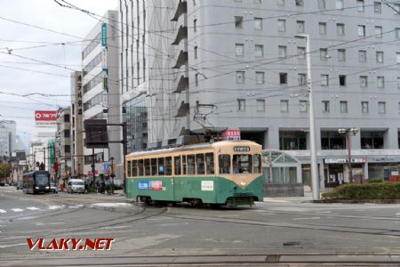 Toyama přednádraží, tramvaj typu 7000, 7.11.2024 © Jiří Mazal