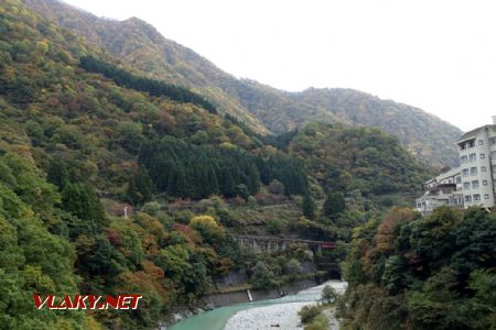 Kurobe Gorge Railway, za Unazuki, 7.11.2024 © Jiří Mazal