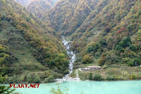 Kurobe Gorge Railway, úsek Yanagibashi - Moriishi, 7.11.2024 © Jiří Mazal