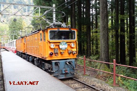 Kurobe Gorge Railway, Dashidaira, lokomotiva EDR č. 27, 7.11.2024 © Jiří Mazal