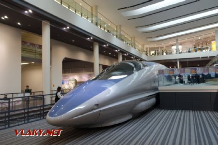 Kyoto, železniční muzeum, Shinkansen ř. 500 z r. 1996, 4.11.2024 © Jiří Mazal