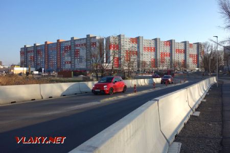 Petržalka, Jungmannova - provizórny cestný obchvat okolo stavby združeného mosta ©Juraj Földes, 14.2.2023