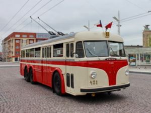 Hradecké trolejbusy slavily 65. narozeniny