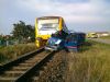 Ad) Ve Strážnici se střetl vlak s automobilem - 1 usmrcený